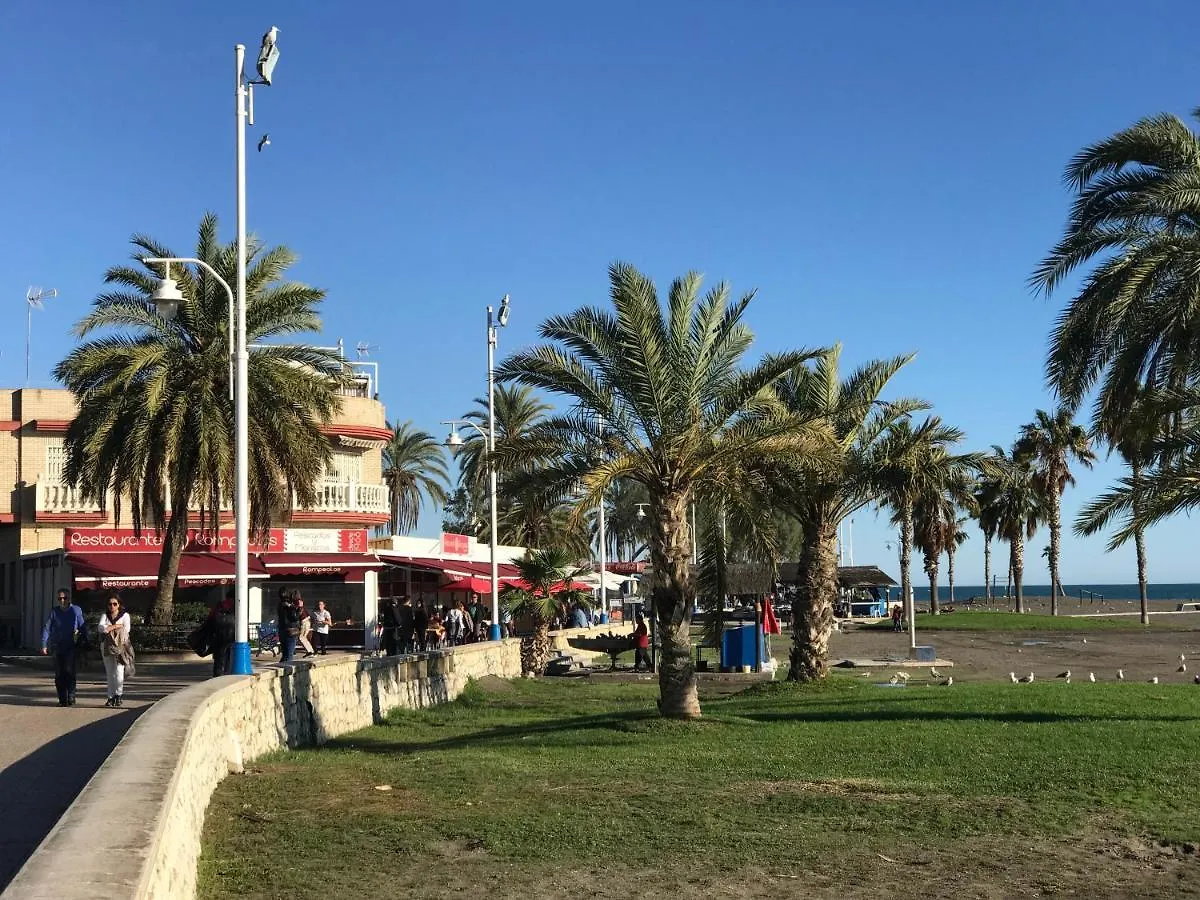 Malaga Beach House, 2 City Bikes, 2 Children'S Bikes, Wifi, Big Terrace, Bbq, Family, Childfriendly スペイン