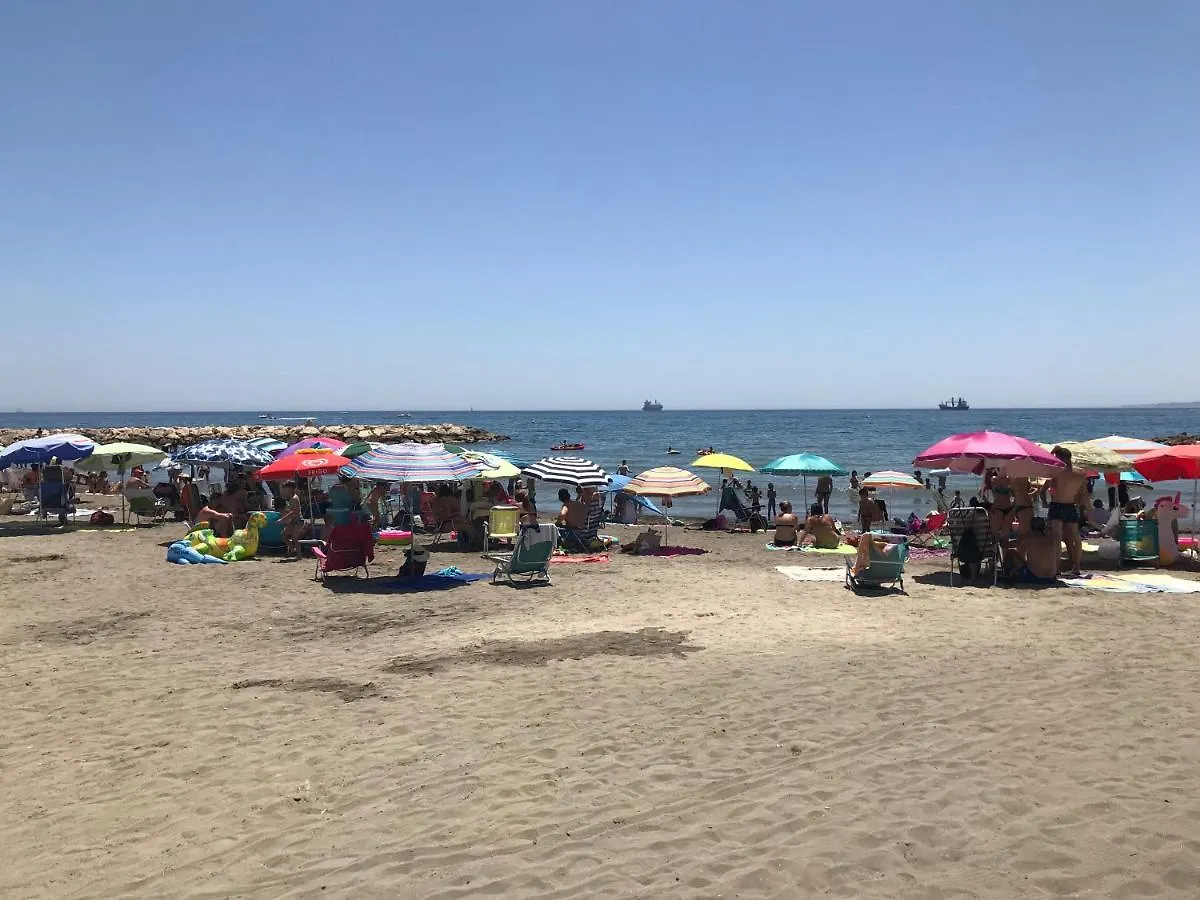 別荘 Malaga Beach House, 2 City Bikes, 2 Children'S Bikes, Wifi, Big Terrace, Bbq, Family, Childfriendly