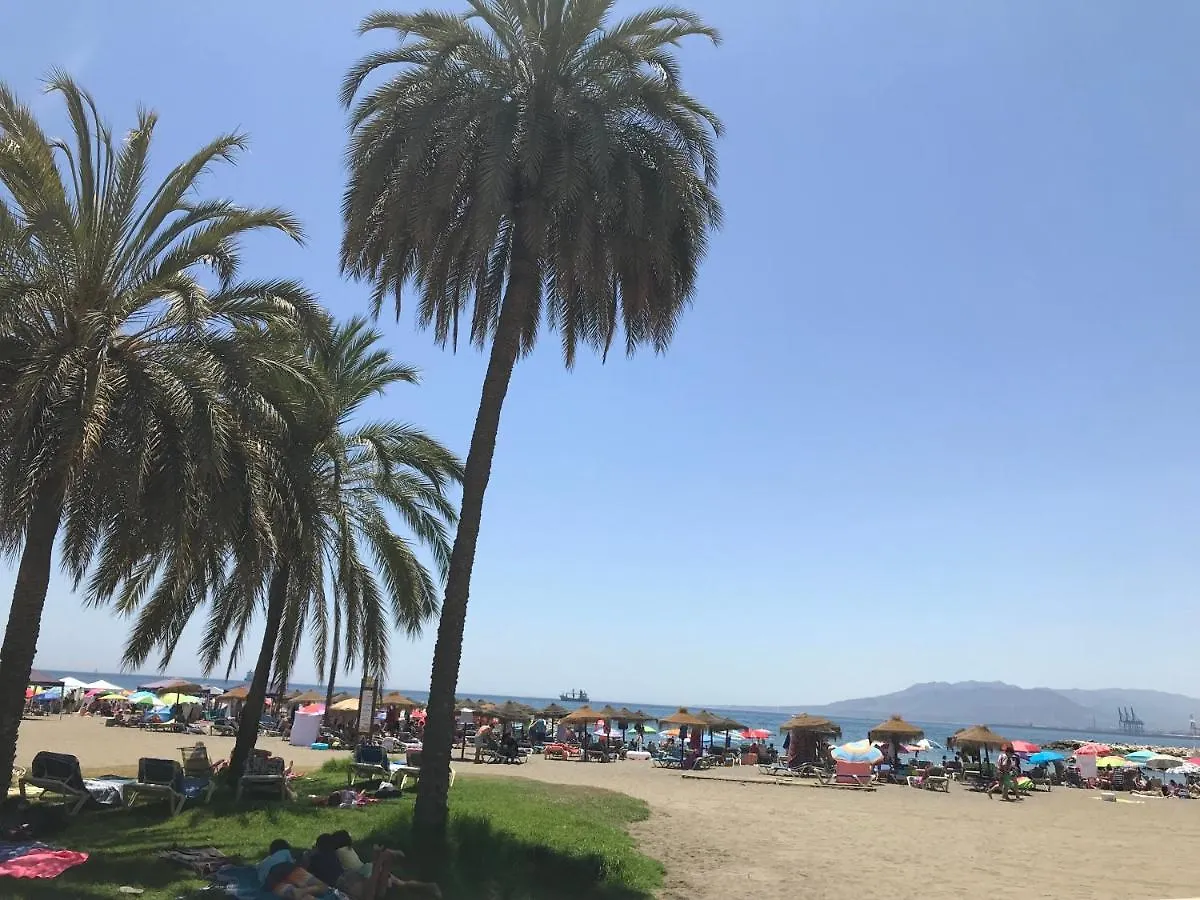 펜션 Malaga Beach House, 2 City Bikes, 2 Children'S Bikes, Wifi, Big Terrace, Bbq, Family, Childfriendly 스페인
